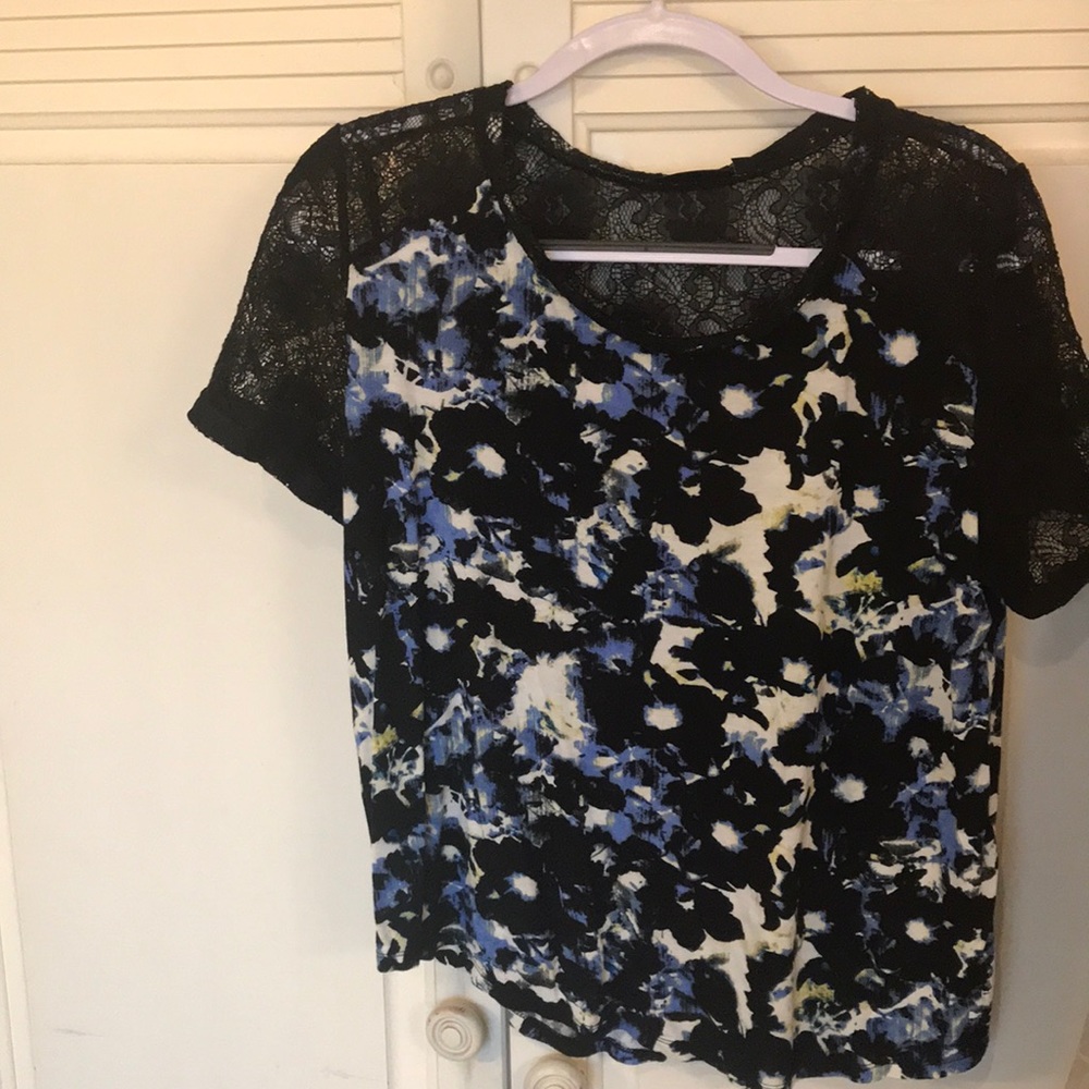 Dressy shirt, nice pattern and Lacey top and back